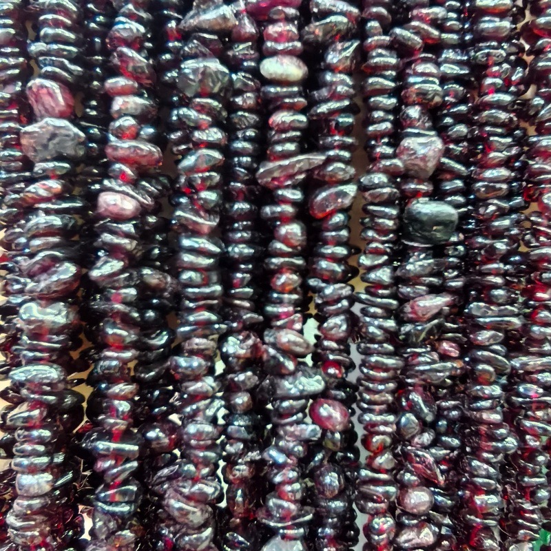 Natural garnet
