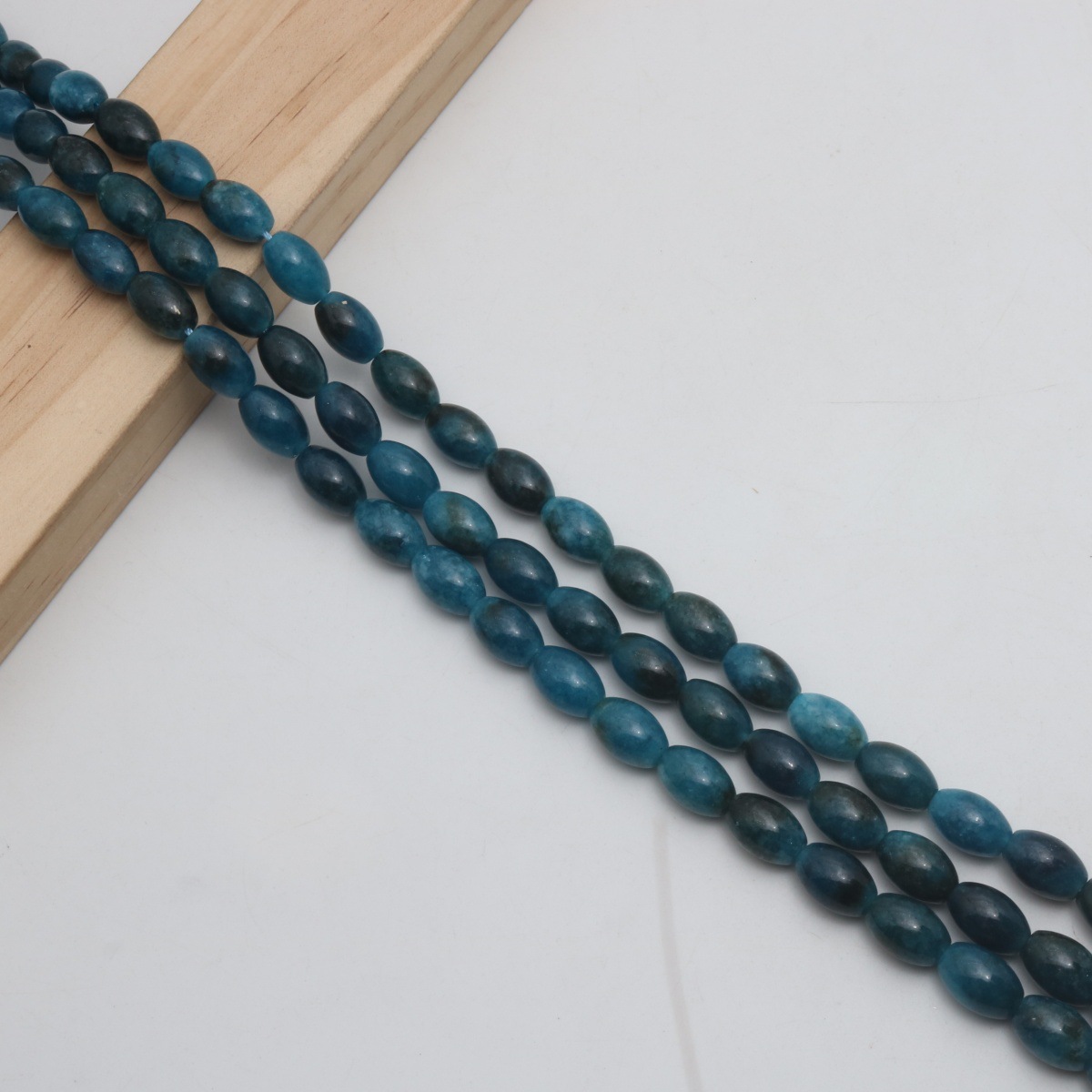 tiefblau