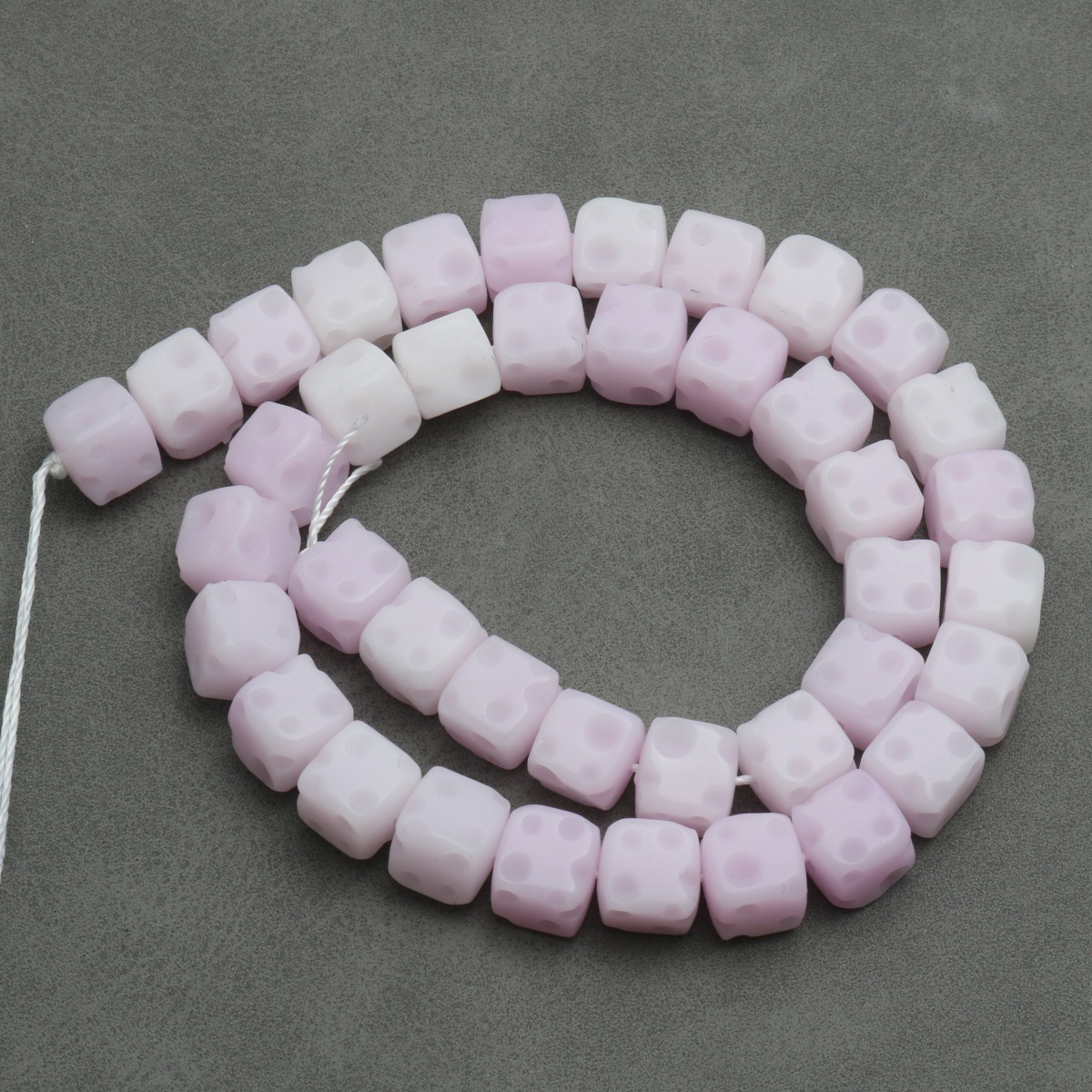 violeta gris