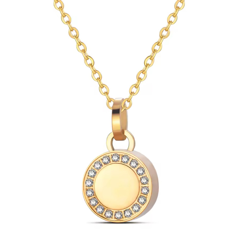 Gold color pendant