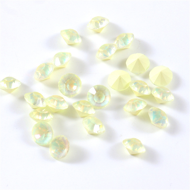 Mocha light yellow opal