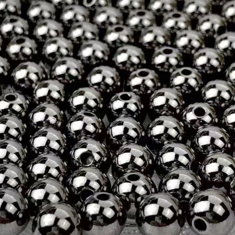 Gun black