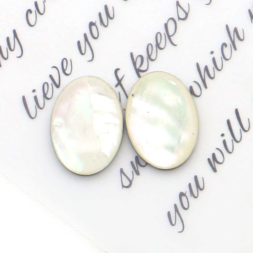 White oval 13x18mm, 1g