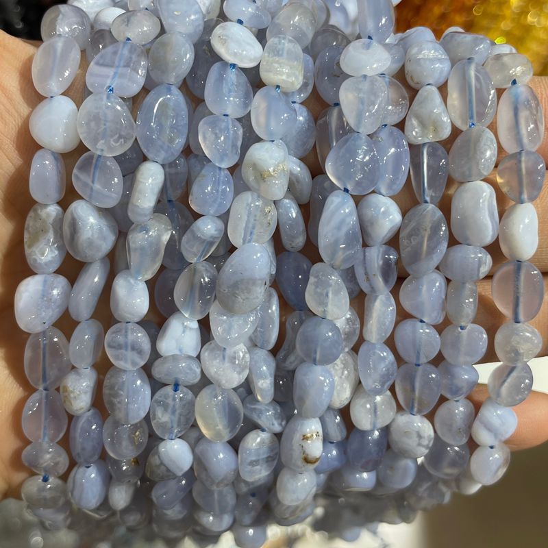 Purple-blue patterned agate