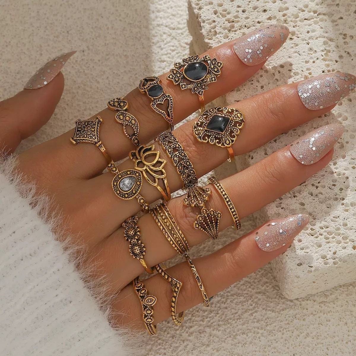 Antique gold 15-piece set