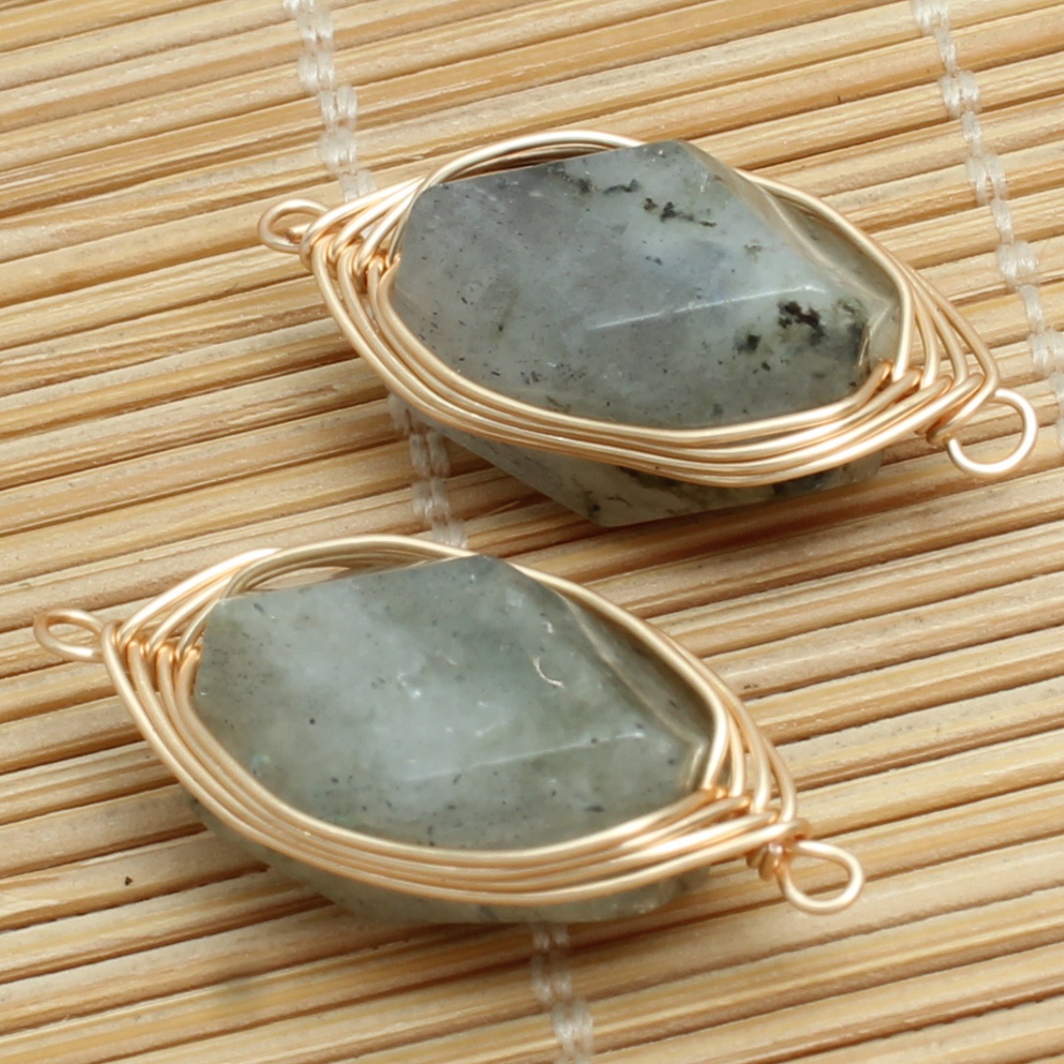 labradorite 2