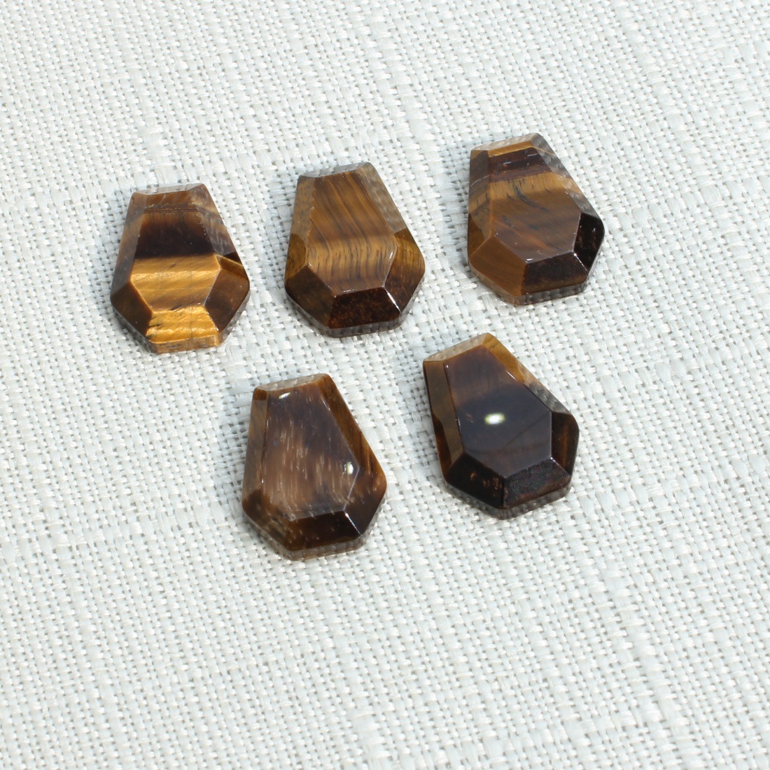 Tiger eye