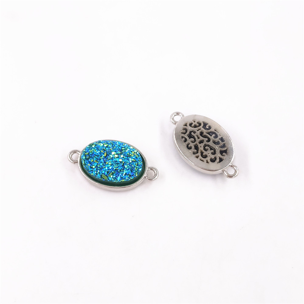 Oval (21*12*4mm) light blue