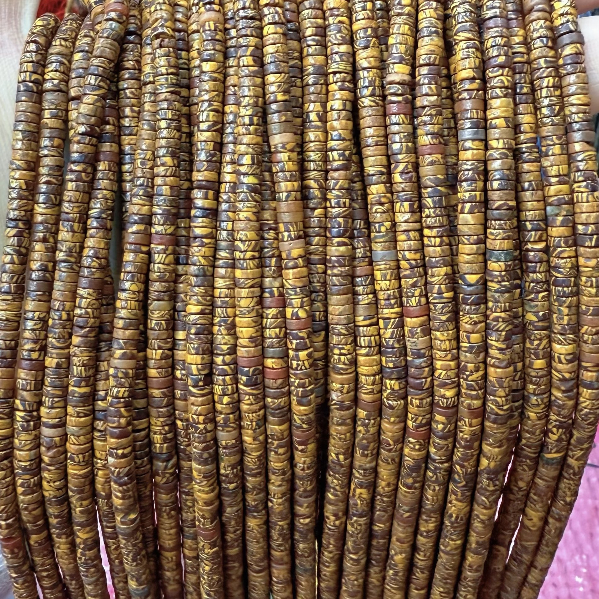 Gold silk jade