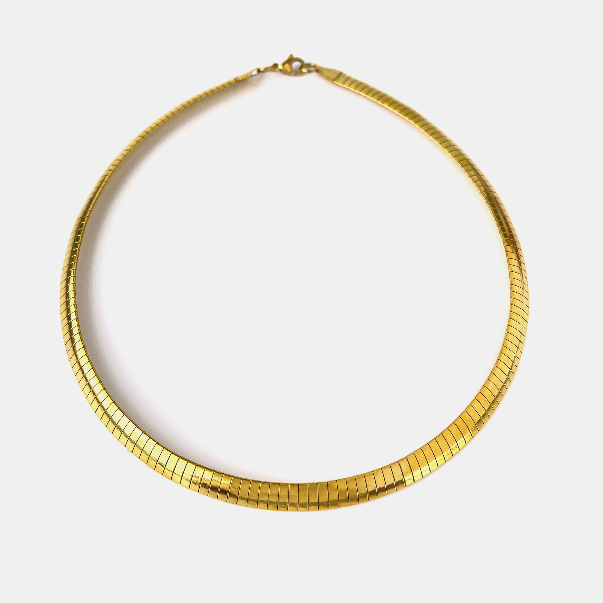 Gold 8mm wide