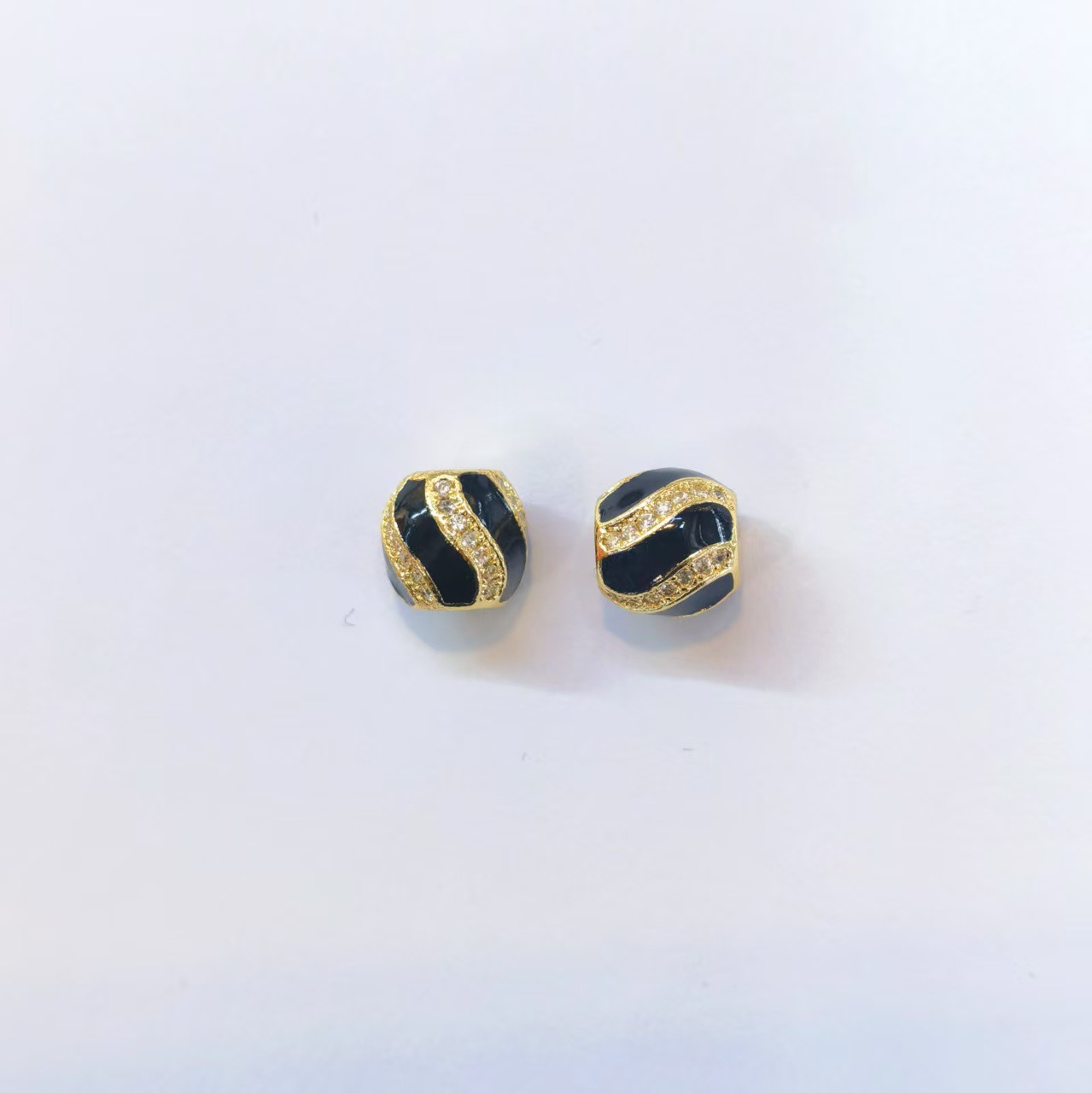 # 01 black [8.5mm]