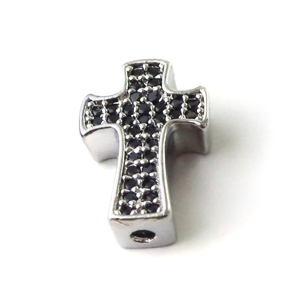 Black zircon (white k)