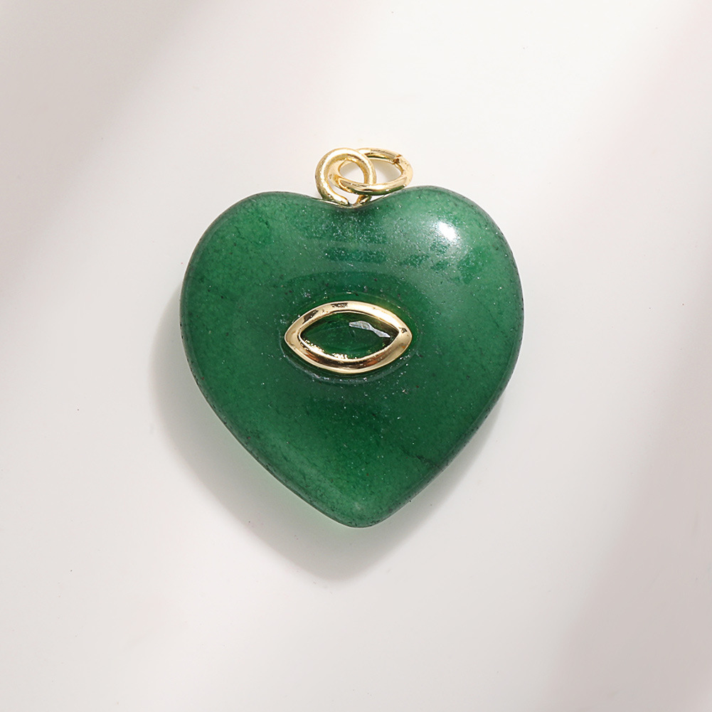 A1641 heart shape green aventurine