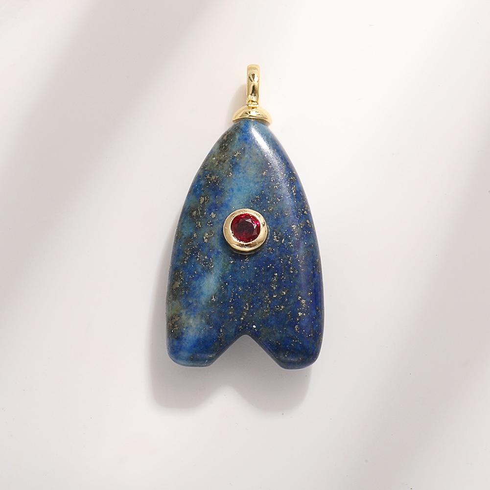 A1658 fishtail lapis lazuli