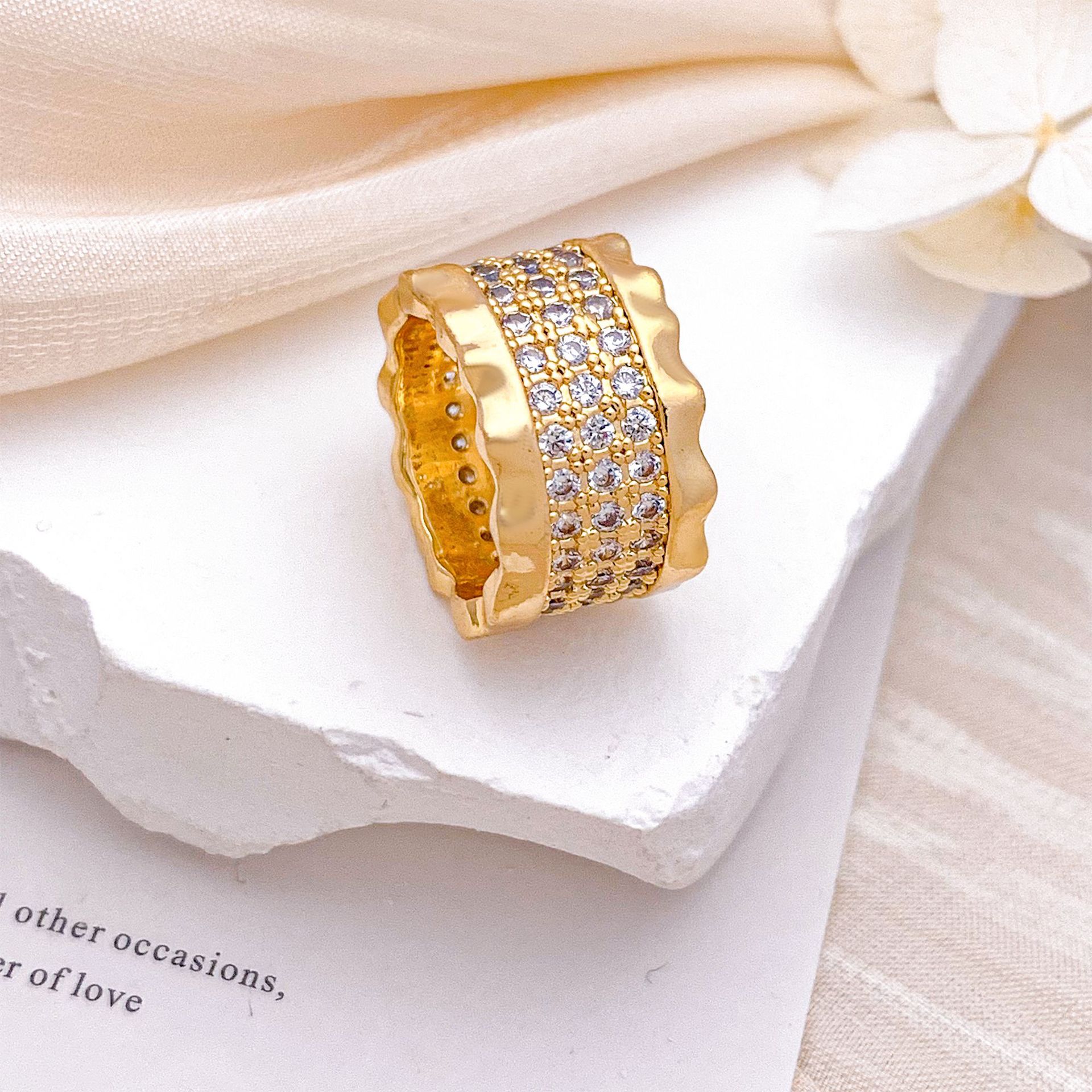 J 15.2x9.5mm Xl2482 ring pendant gold large size
