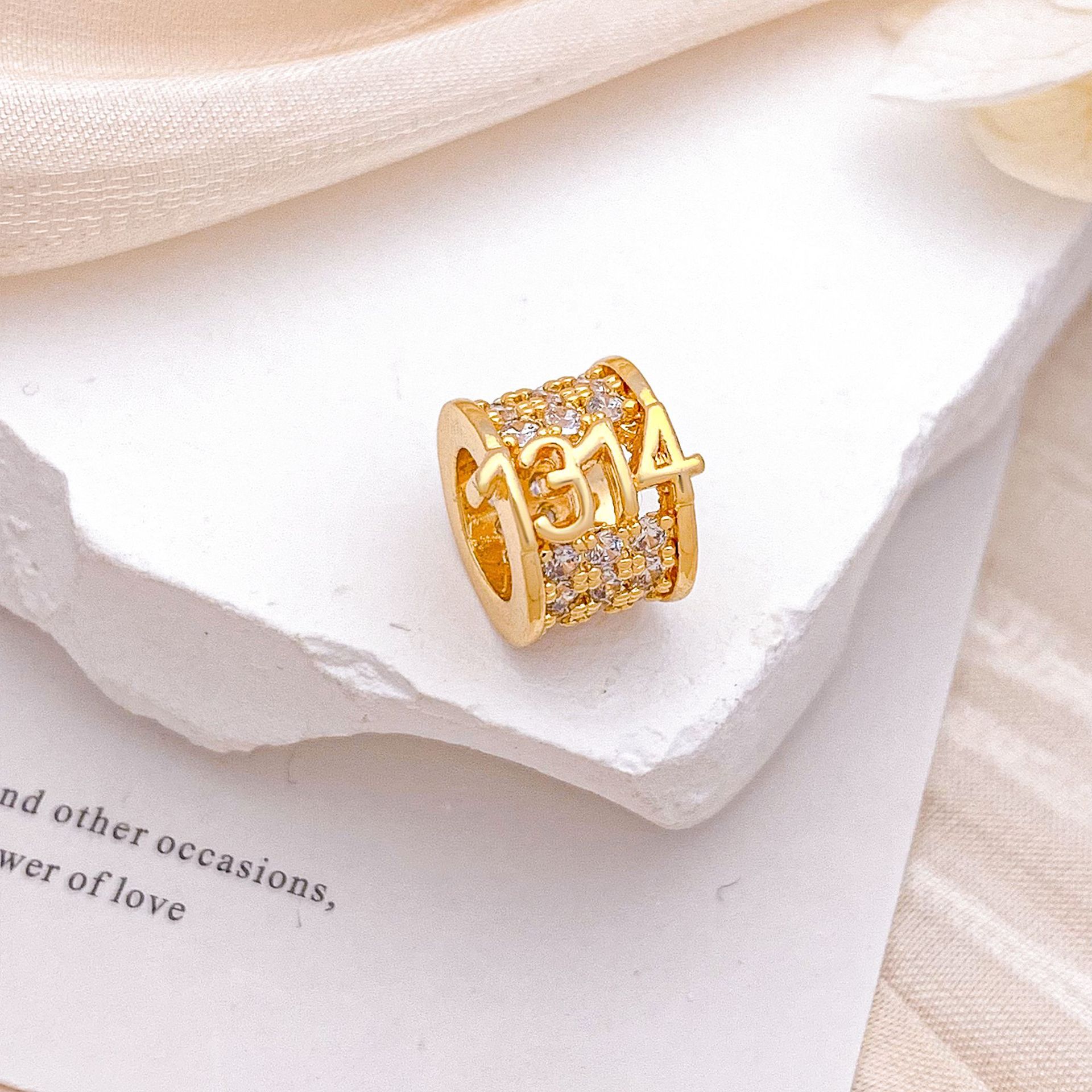 M  10x7.1mm Xl2489 eternal love infinity ring pendant - gold