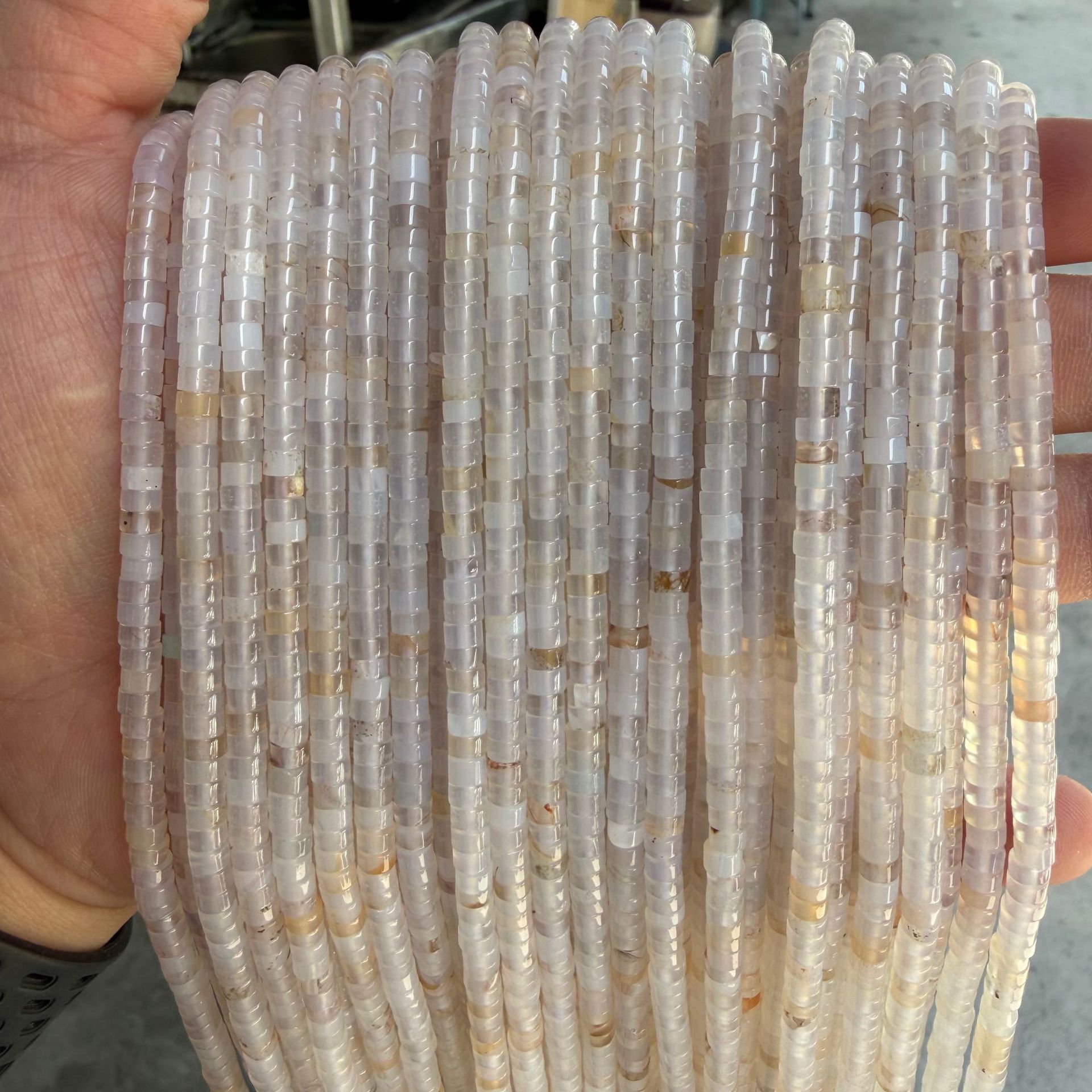 agate blanche