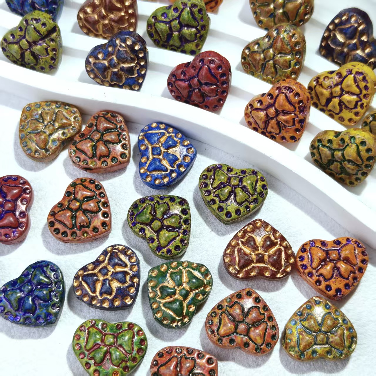 Love【a】16*13.5*7mm