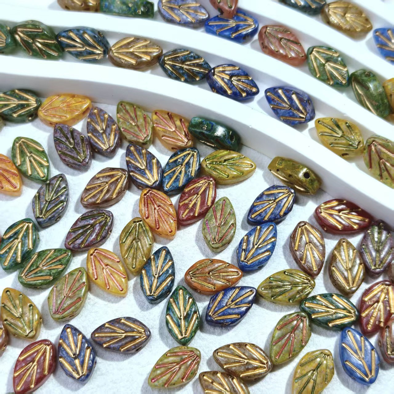Small leaves-11*6.5*3.5mm
