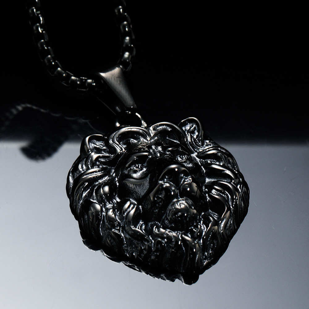 Black pendant Black 3.0 square Pearl Chain
