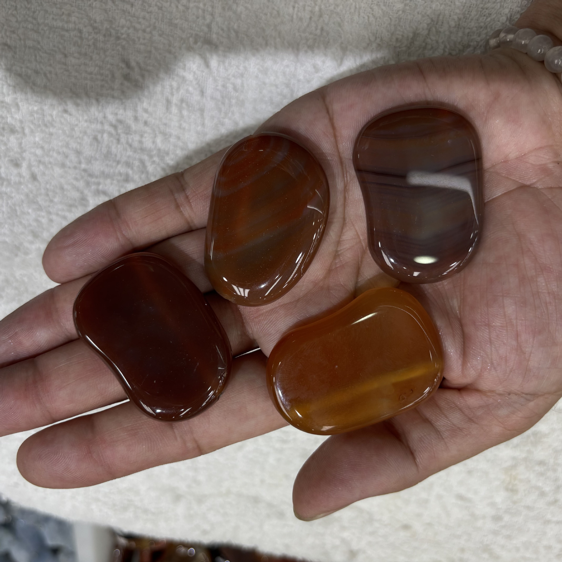 Red agate