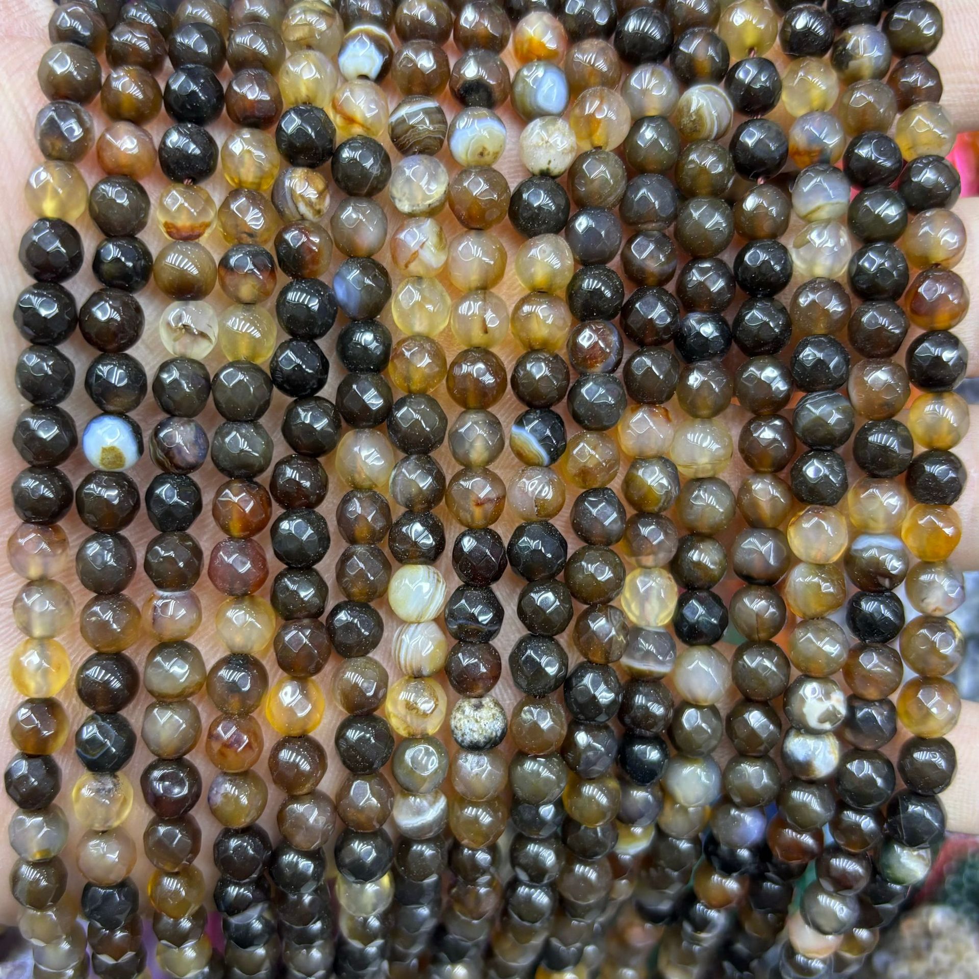 Coffee agate
