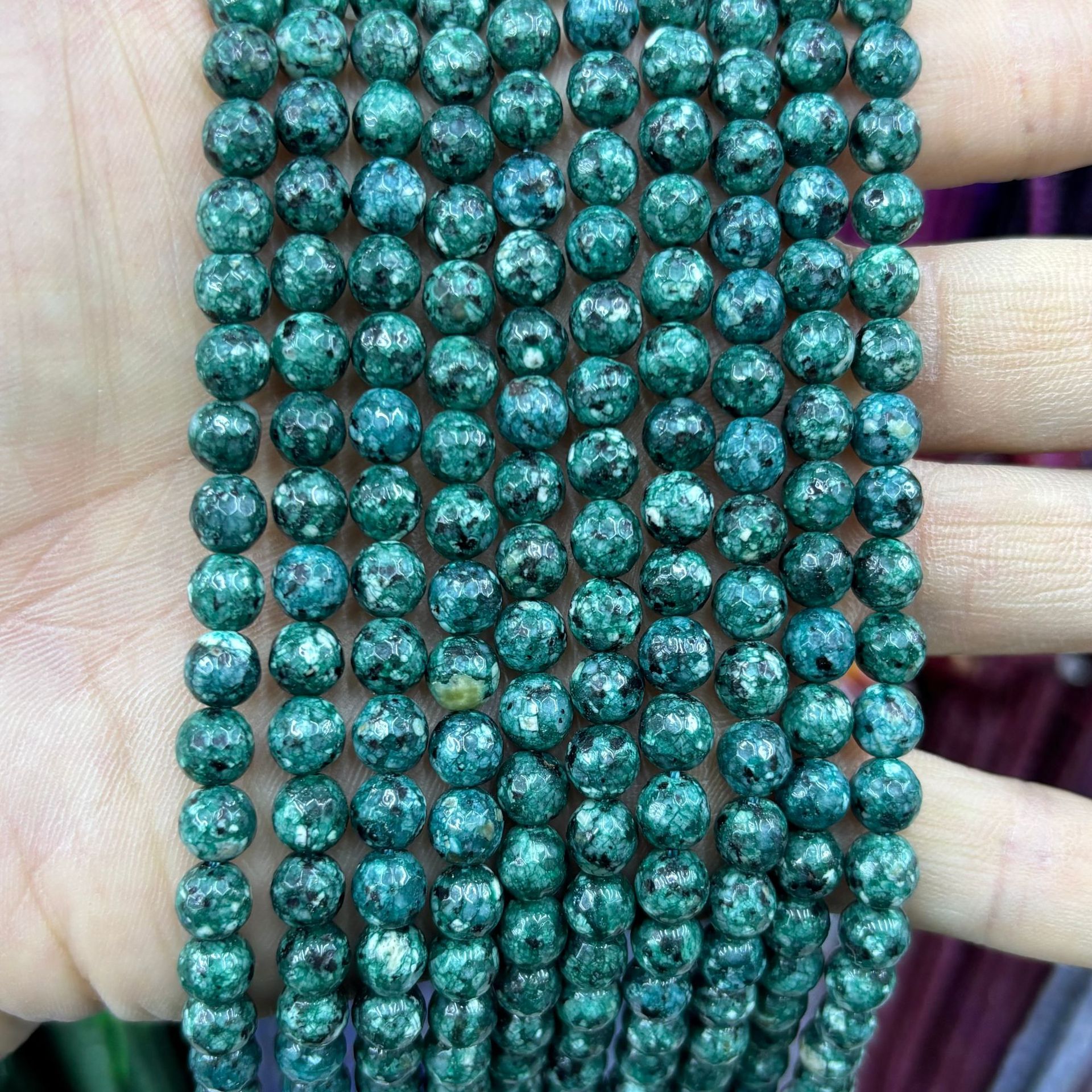 Granite green