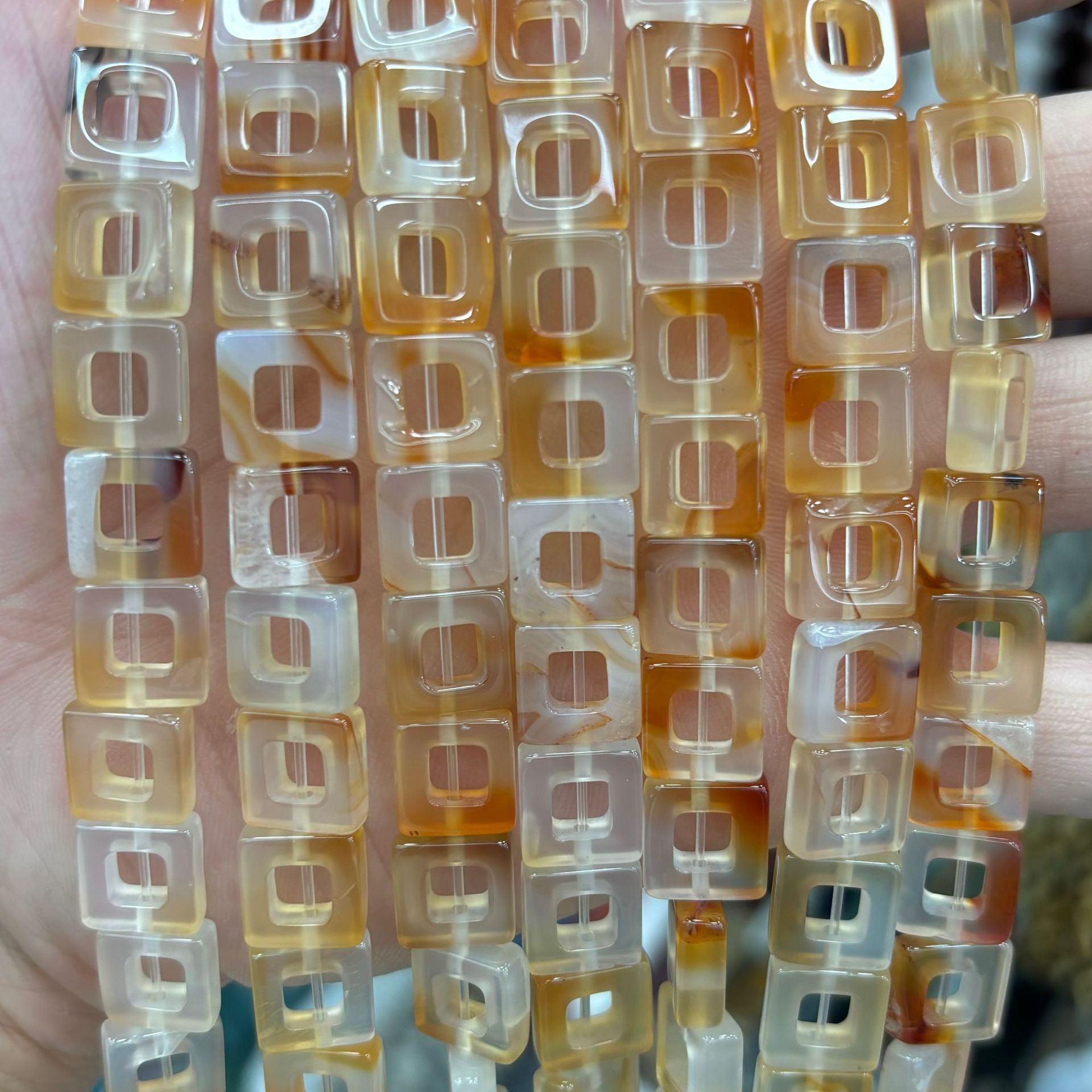 Light red agate
