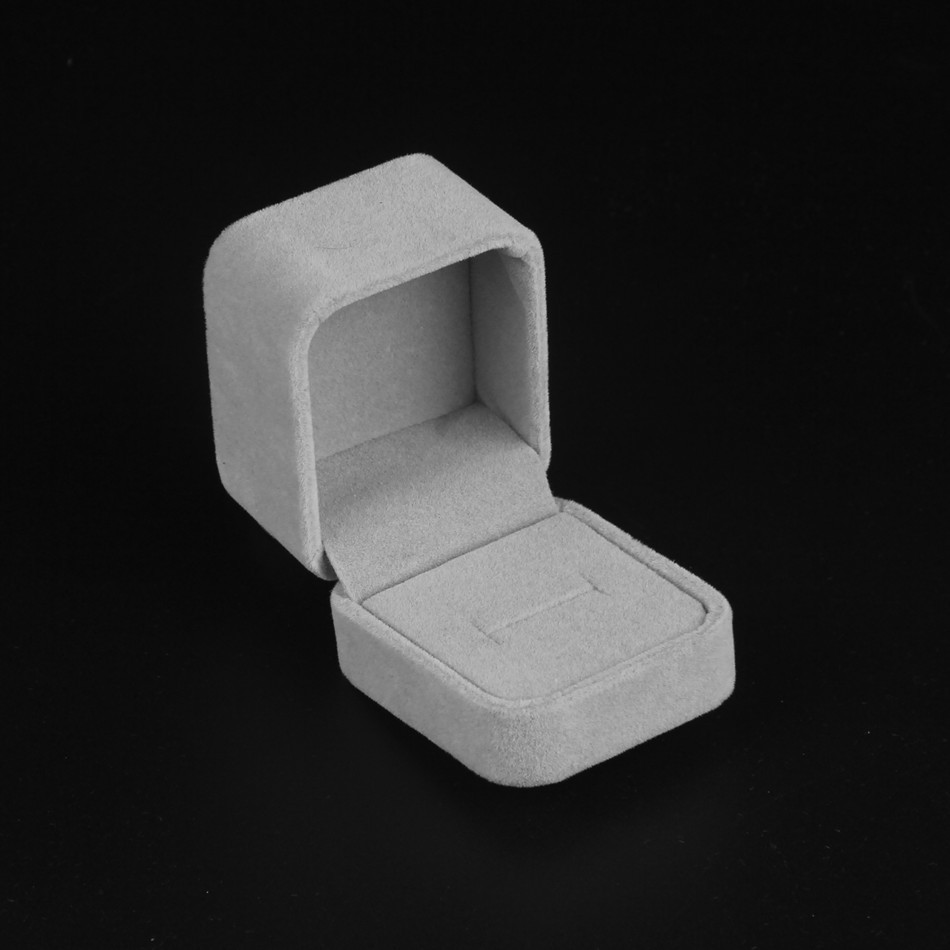 Grey 6*5.1*5cm ring earring box