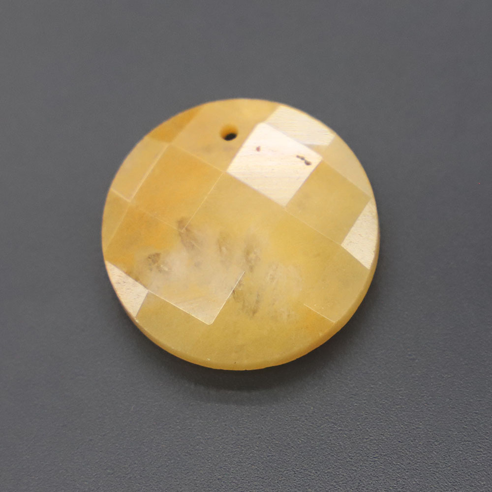 Jade amarillo