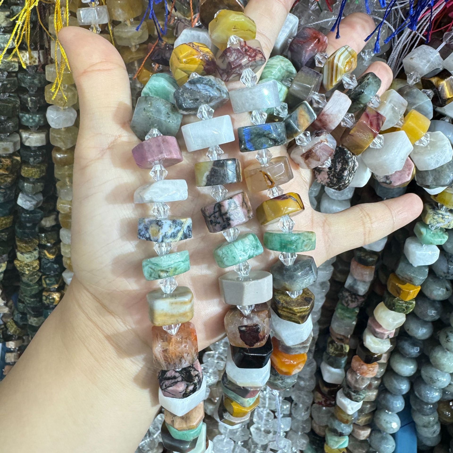Colored stones (about 28 pieces)