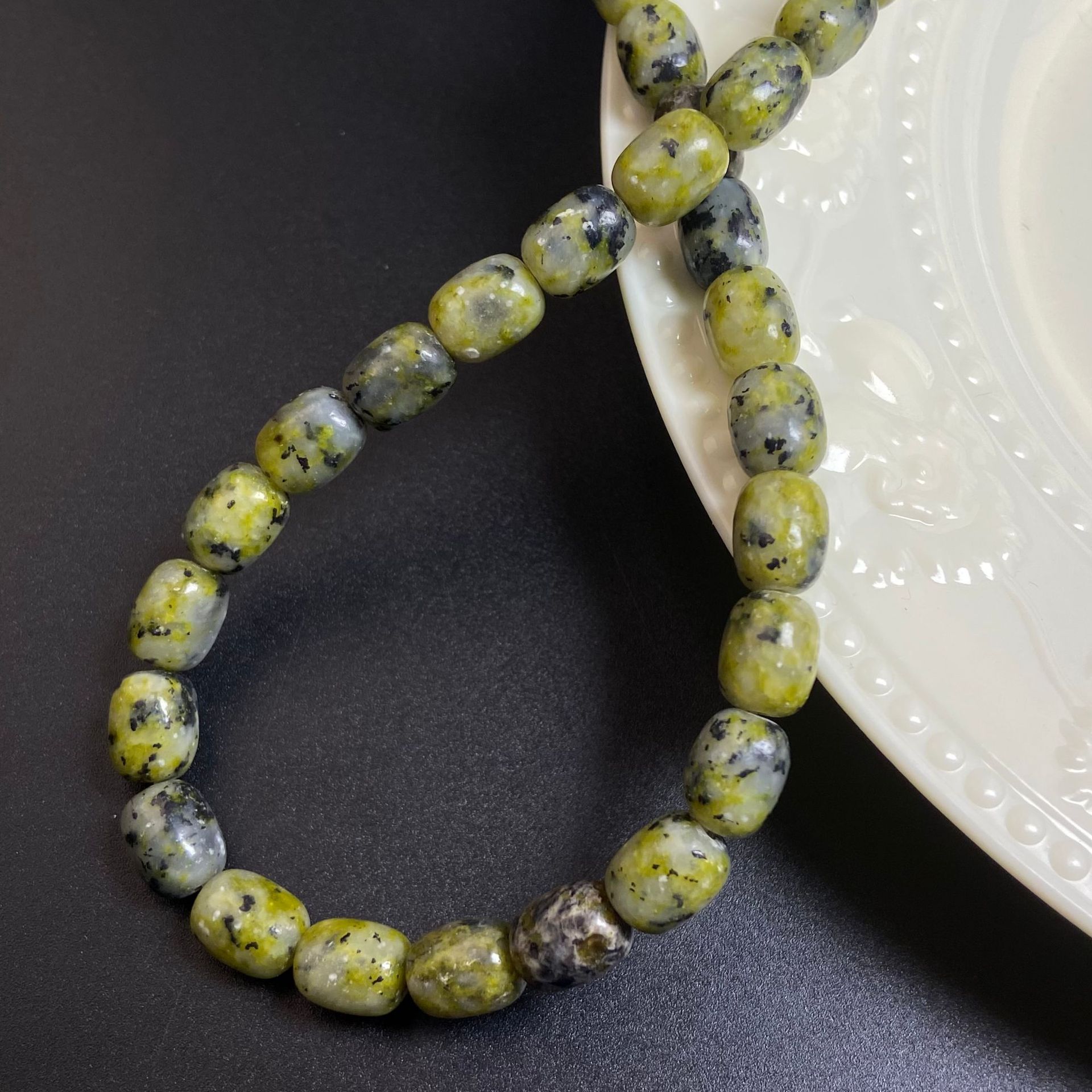 Black green