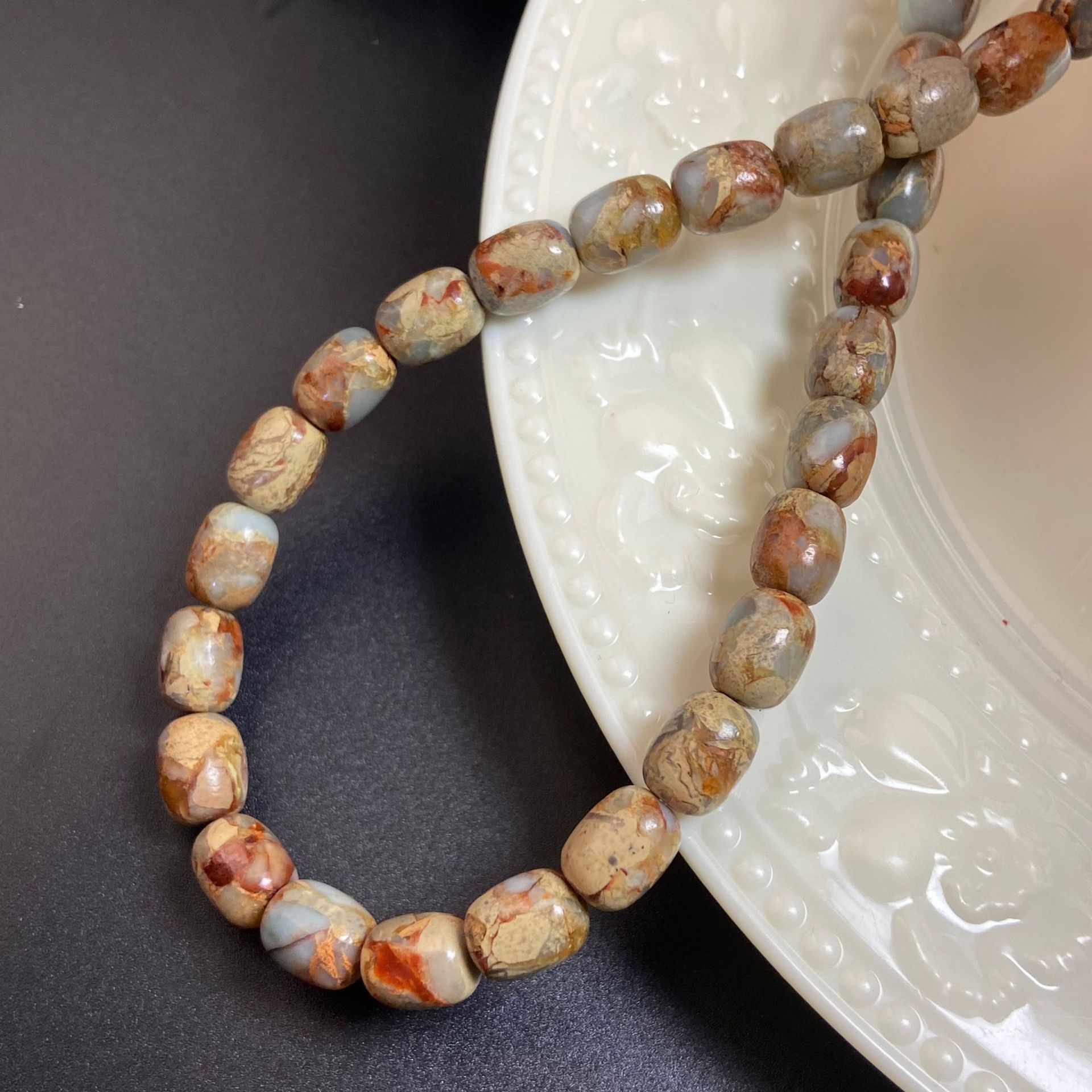 Snake skin stone