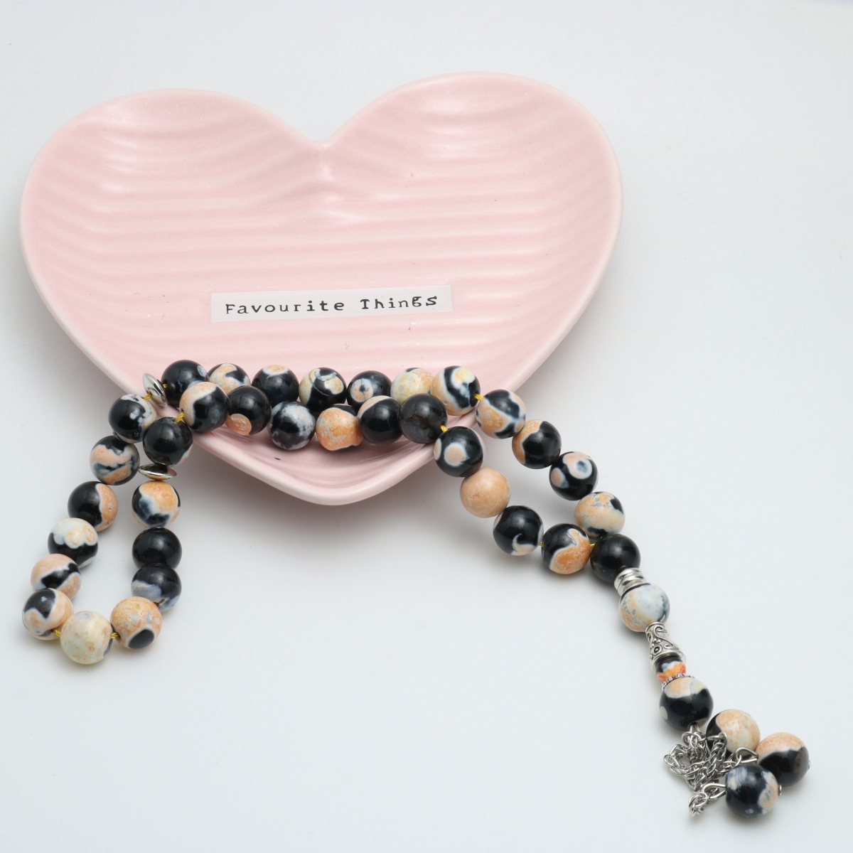 Beige black
