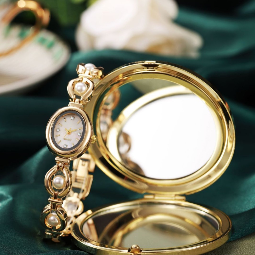 Silver oval
