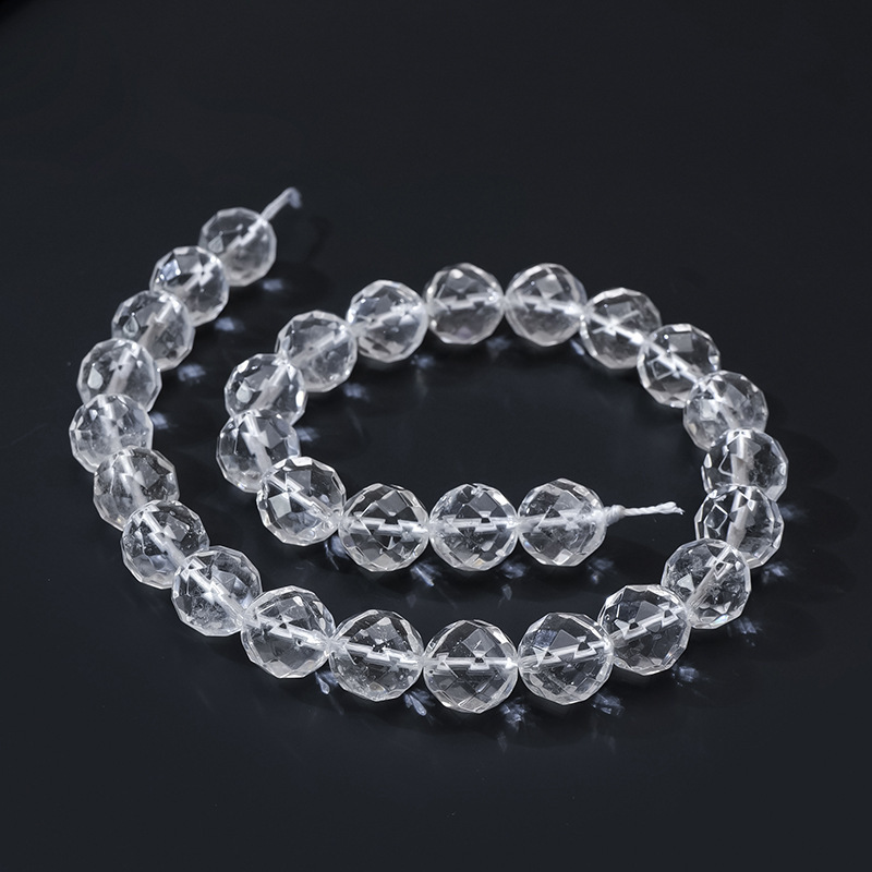 64 diamond facets