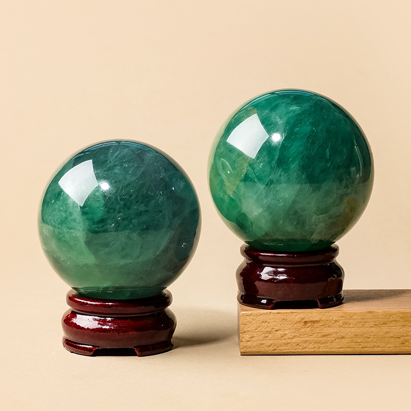 Green fluorite ball