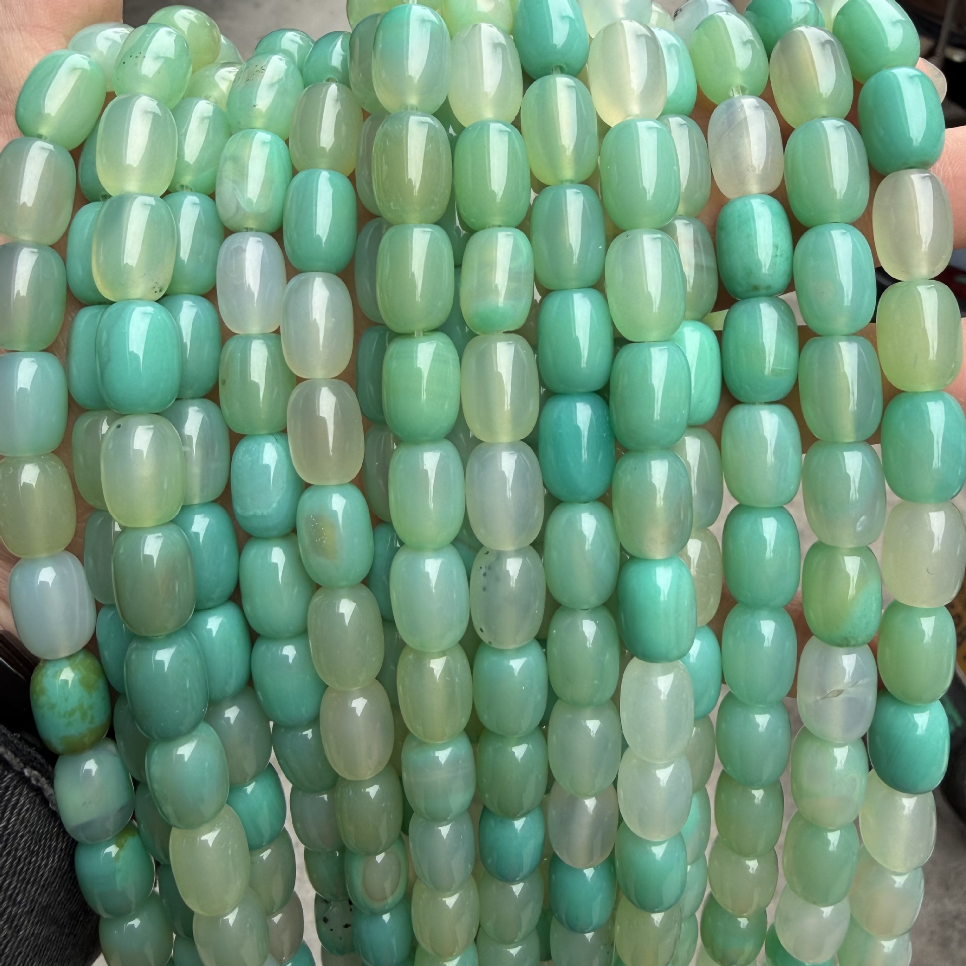 Melon green agate