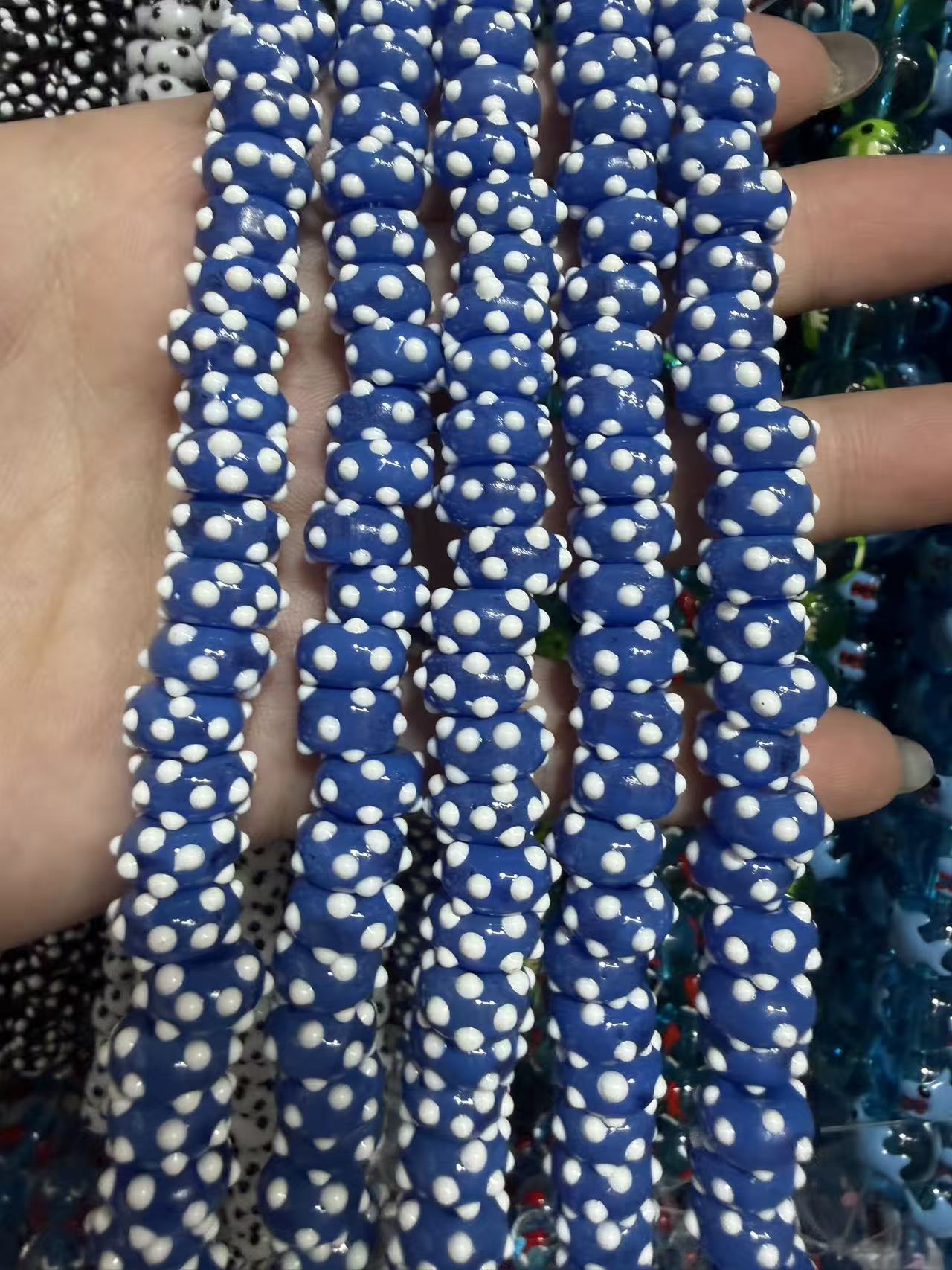 Light blue 10×6mm