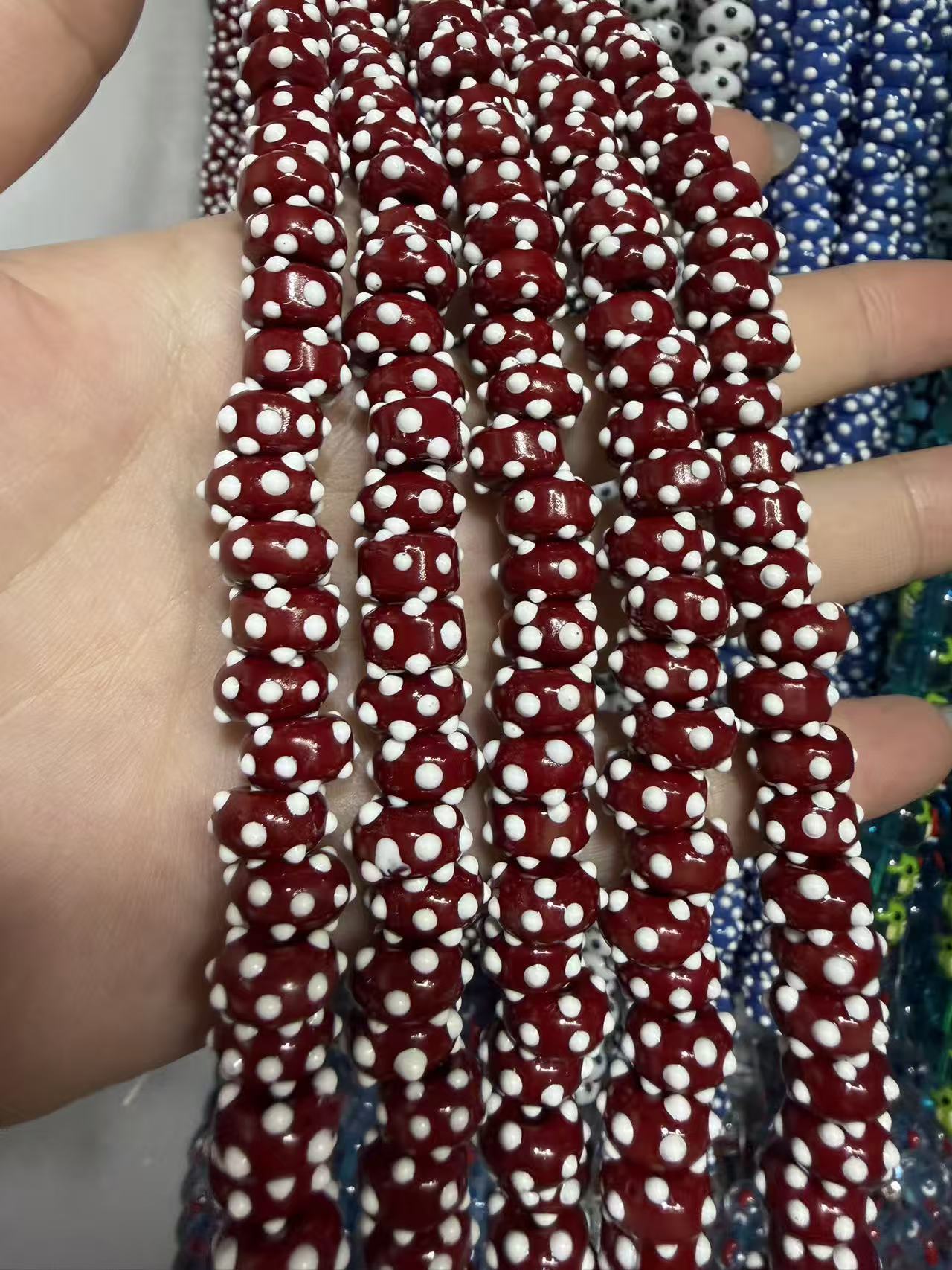 Big red 10×6mm