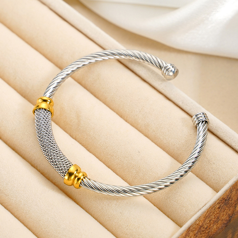 Steel pipe gold accessories