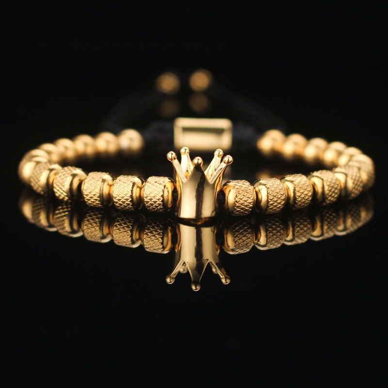 Golden crown 6 pineapple beads