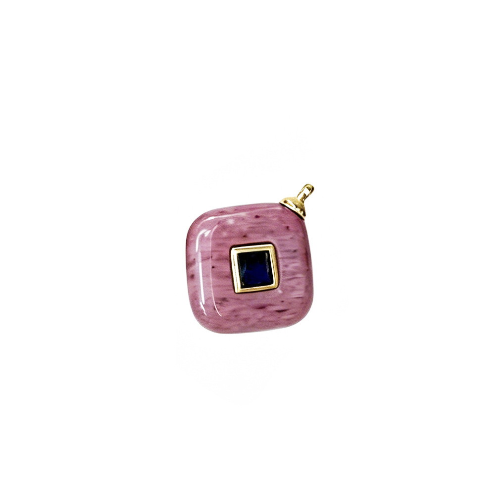 Rhombus rose stone