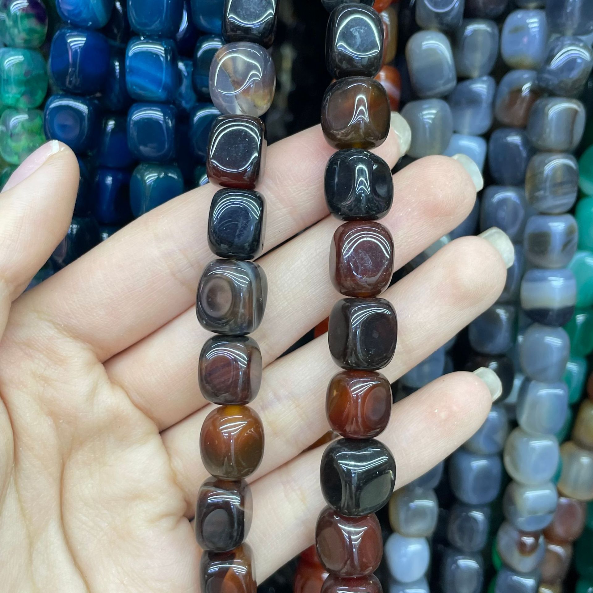 Coffee agate color