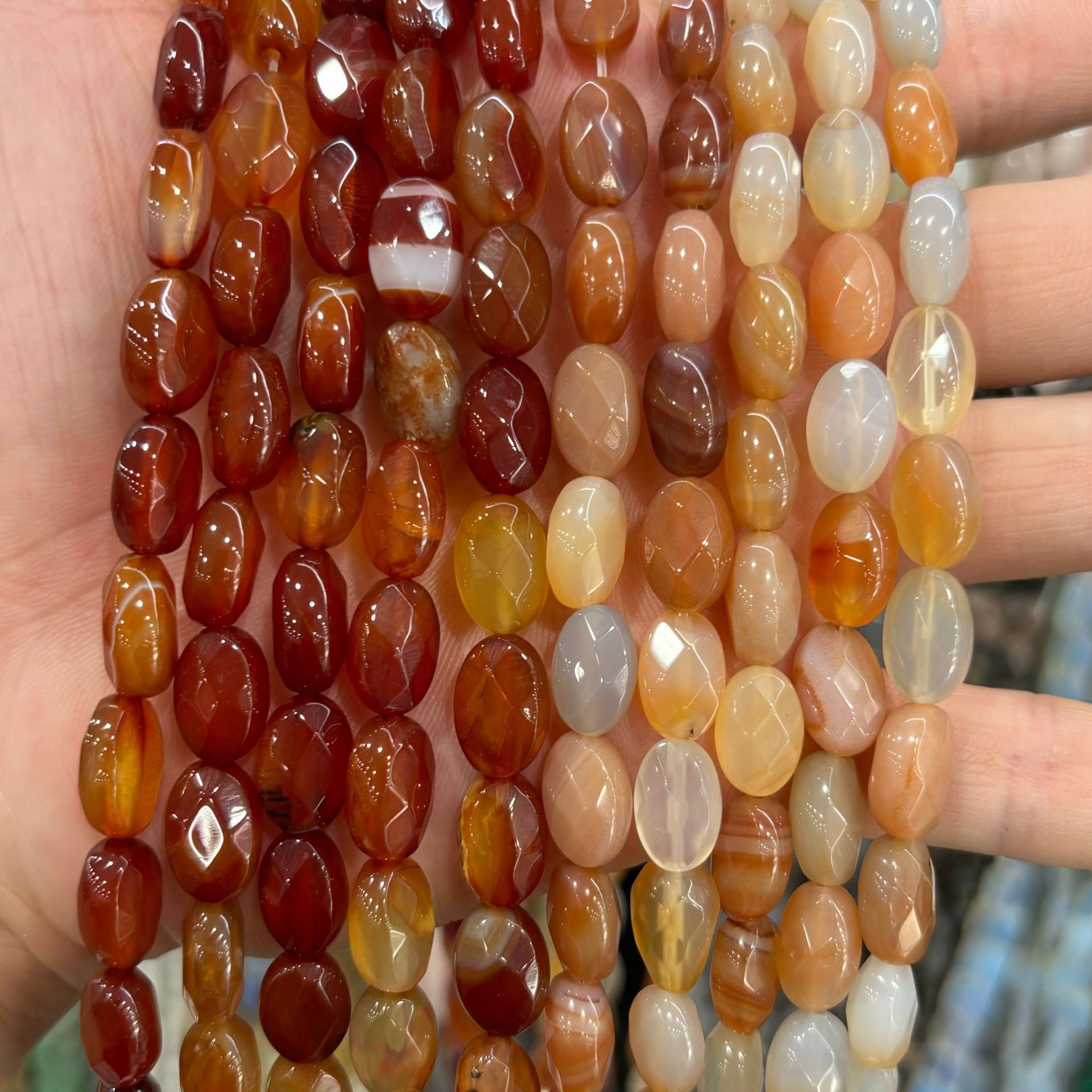 Red agate