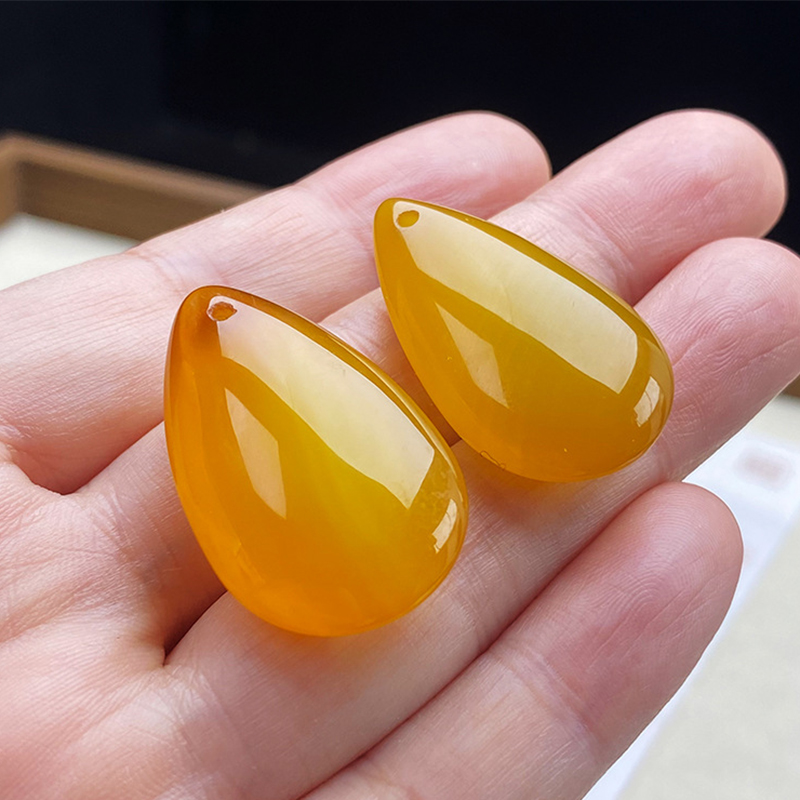 Yellow agate water drop pendant about 32*20*10mm