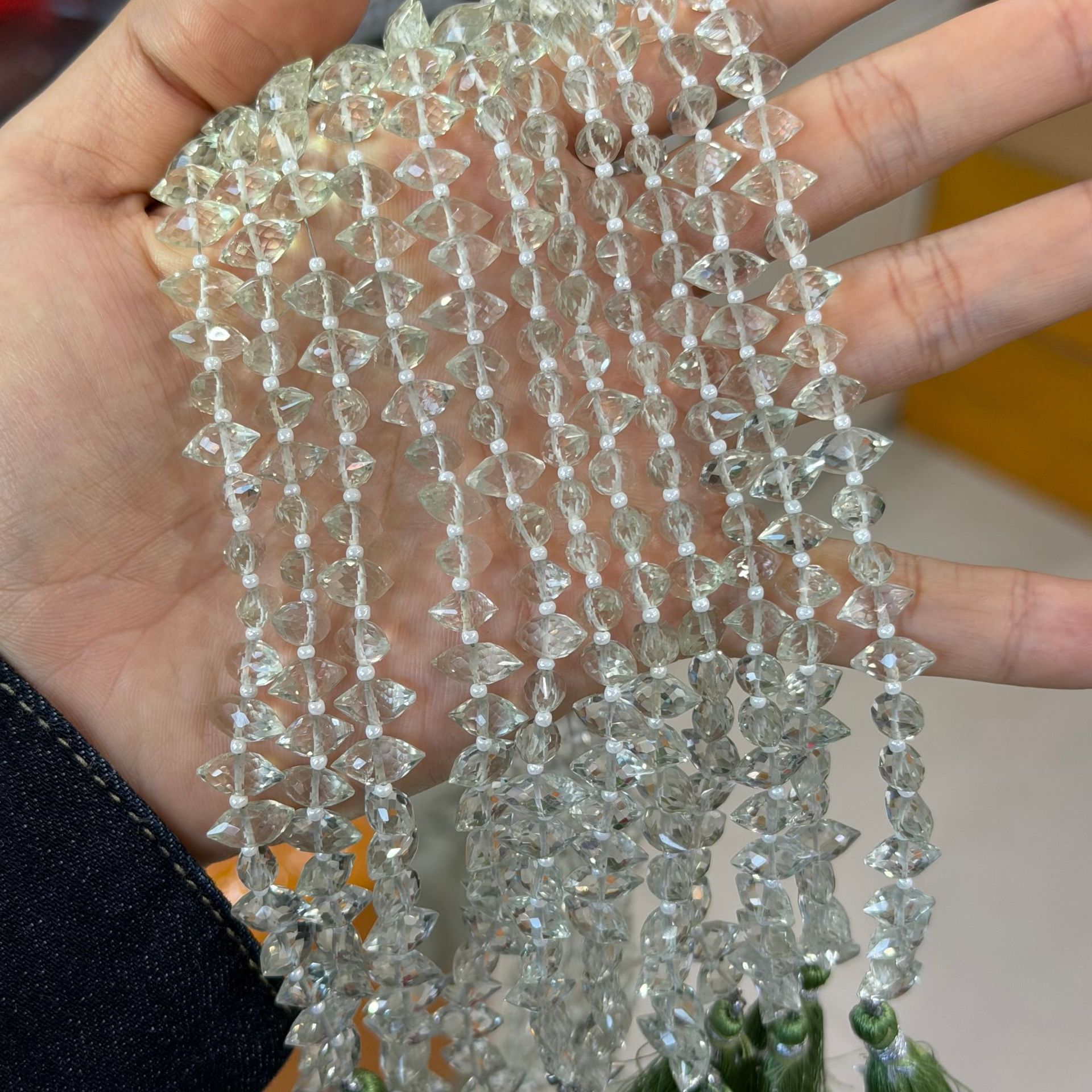 Green crystal 9*5mm/30pcs