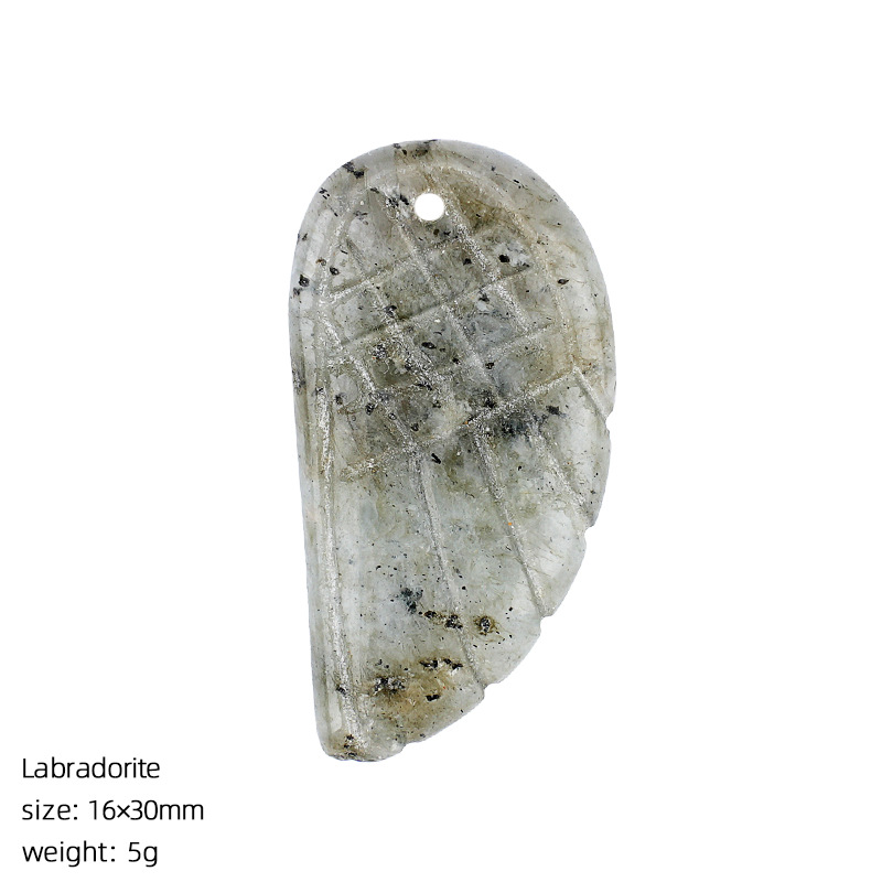 Labradorite wings pendant