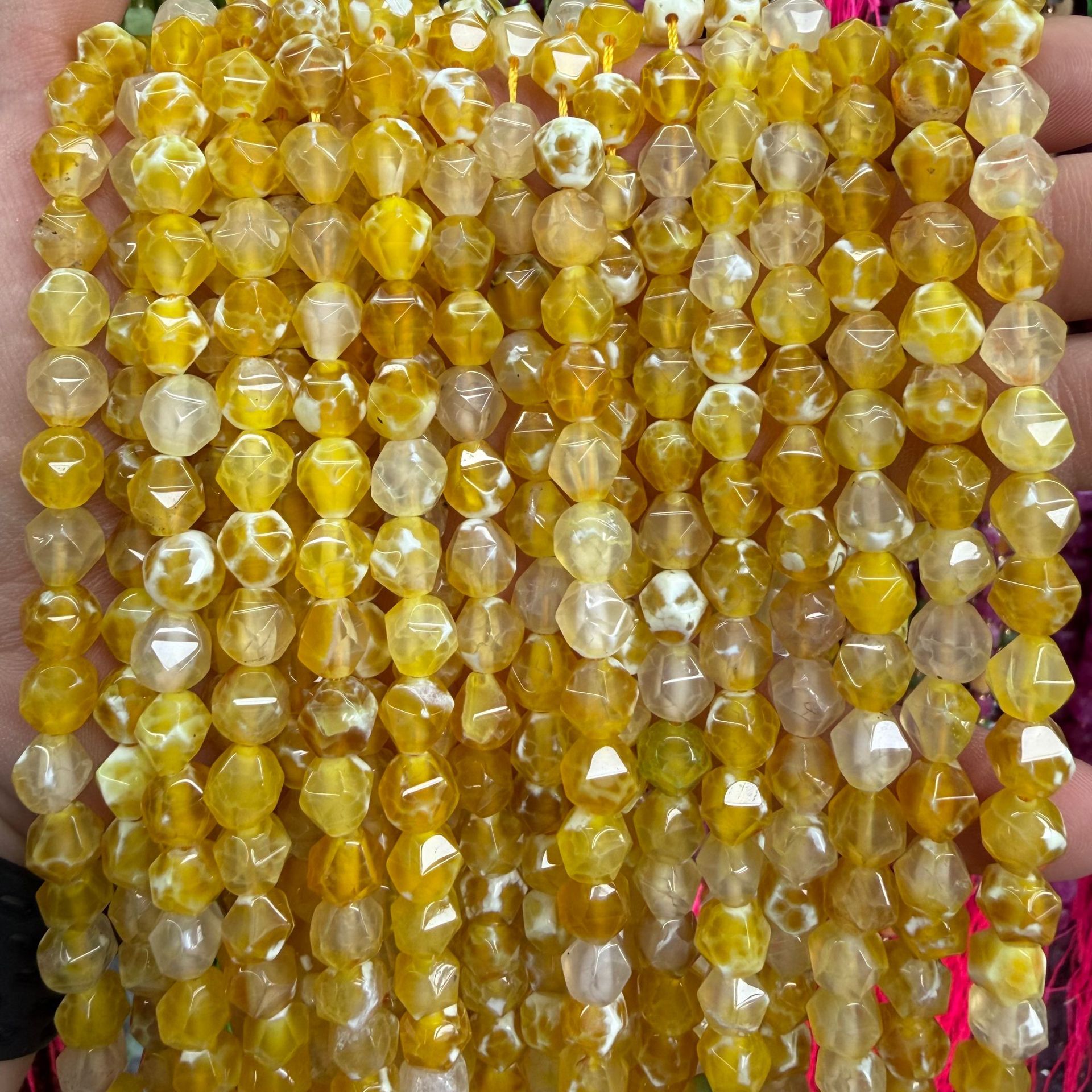 Yellow agate