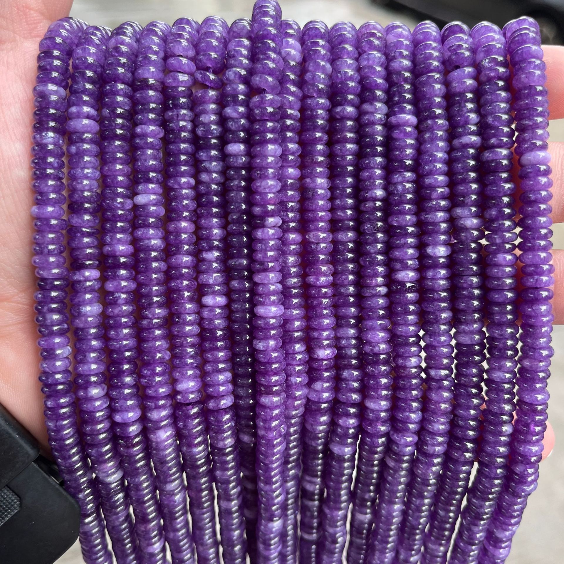Optimized dark violet